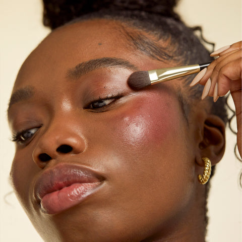 Full-Coverage Eyeshadow Brush